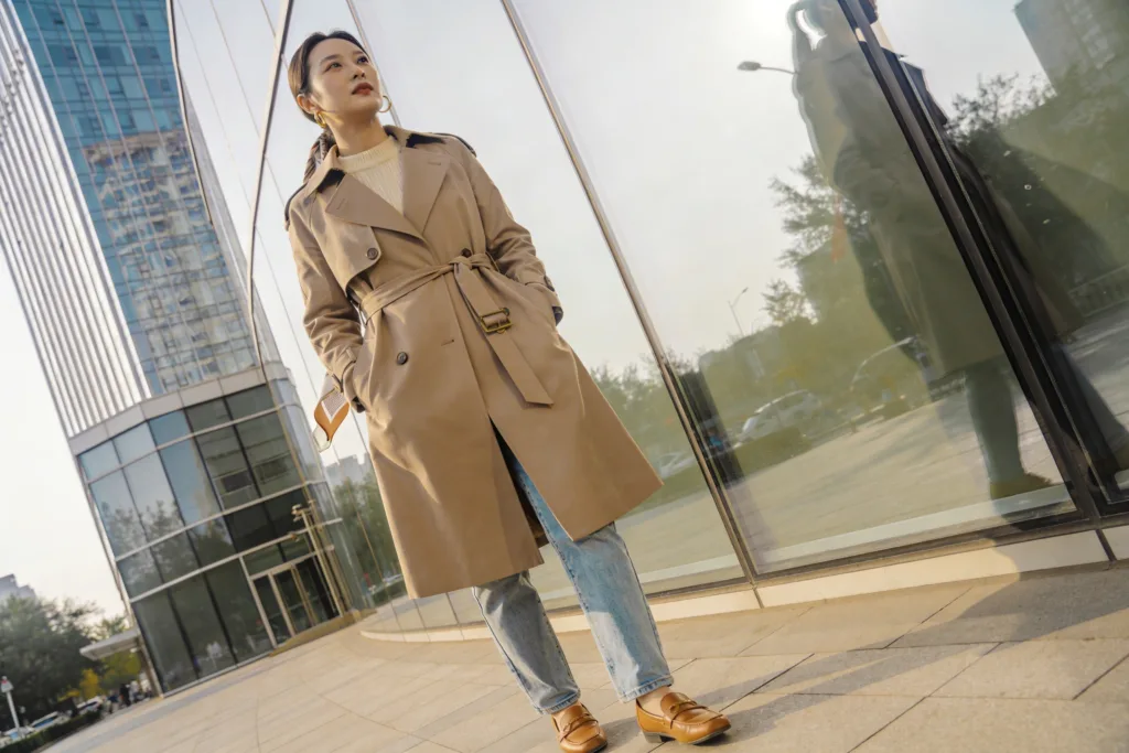 15 Cold Spring Outfit Ideas for All-Day Coziness