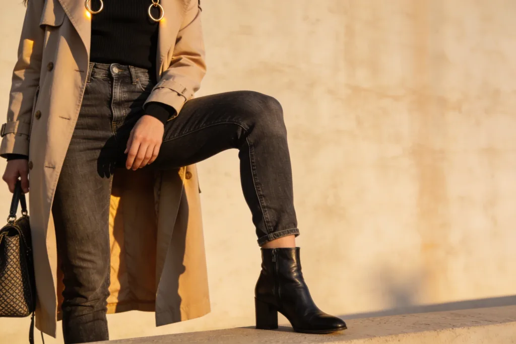 15 Cute Mom Jeans Outfit Ideas to Try Now