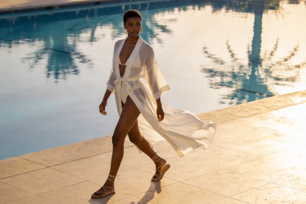 15 Summer Swimming Outfits: Chic Poolside Looks to Try Now